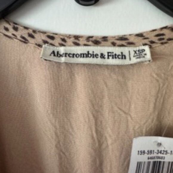 Abercrombie Easy Waist Wrap Mini Dress - XS Petite - Picture 5 of 13